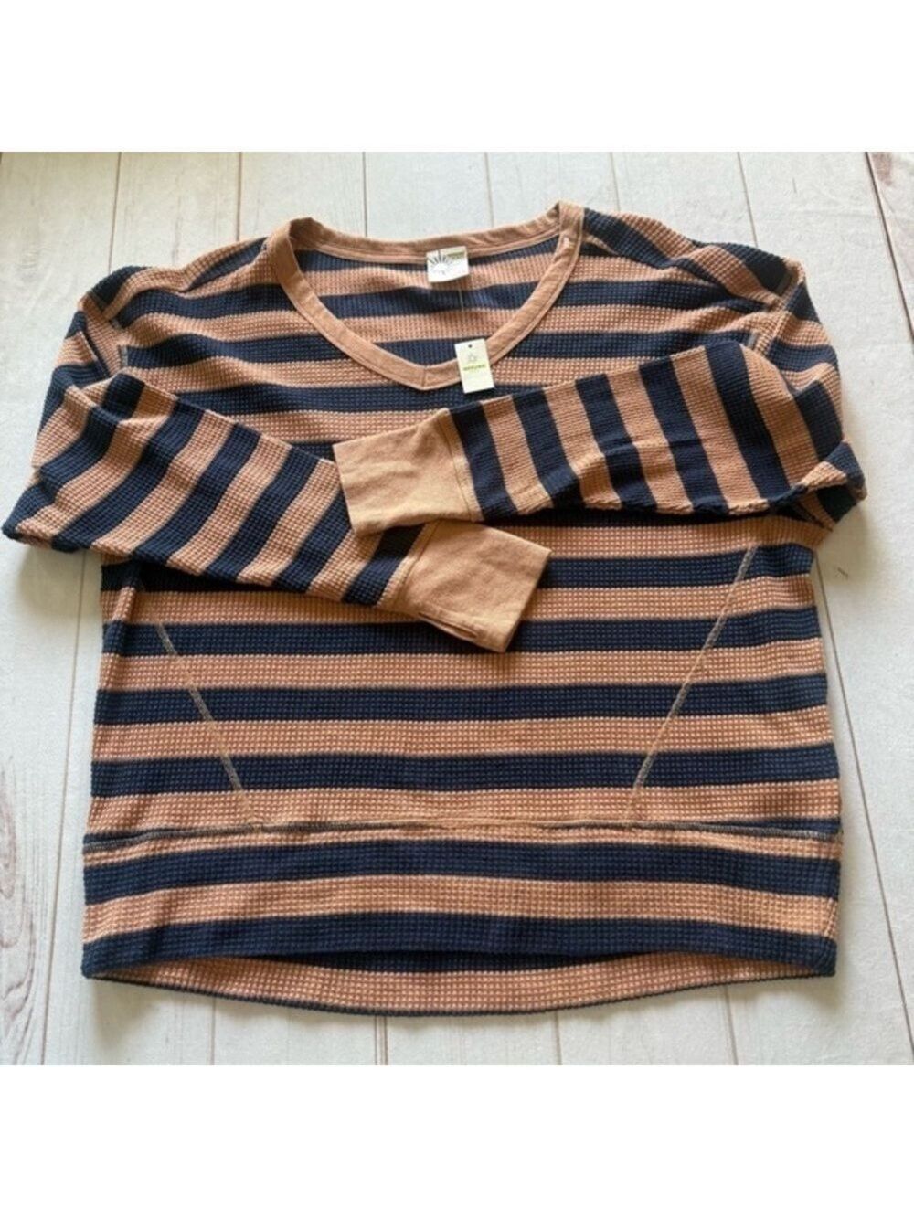 NWT OFFLINE By Aerie Wow! Waffle Oversized T-Shirt Striped V-Neck Tan Sweater S